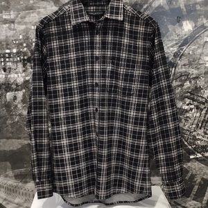 Romeo+Juliet Couture Plaid Button Down Shirt